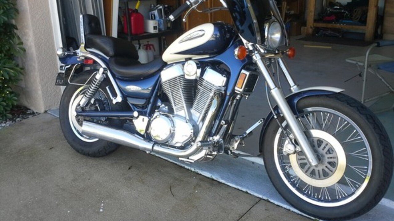 1997 Suzuki Intruder 1400 for sale near Woodland Hills, California